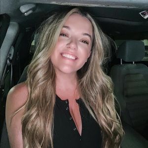 Meet your Posher, Alesha